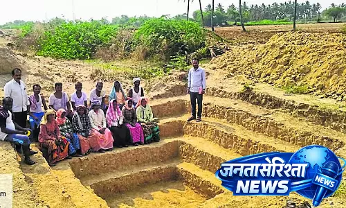 NREGA : पांच हजार से ज़्यादा लोगों को नौकरी की गारंटी NREGA : पांच हजार से ज़्यादा लोगों को नौकरी की गारंटी