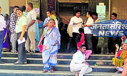 लोकायुक्त के DSP ने अस्पताल का दौरा किया