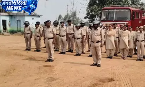 कोंडागांव में मुंबई अग्निकांड के शहीदों को श्रद्धांजलि कोंडागांव में मुंबई अग्निकांड के शहीदों को श्रद्धांजलि