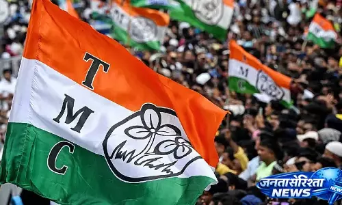 आयोग ने पुलिस को कार की तलाशी लेने का आदेश दिया: लीक हुआ WhatsApp मैसेज