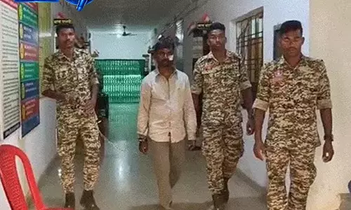 टेंट कारोबारी हत्याकांड: अंगूठी और नकदी के लालच में वारदात को दिया अंजाम, गिरफ्तार टेंट कारोबारी हत्याकांड: अंगूठी और नकदी के लालच में वारदात को दिया अंजाम, गिरफ्तार