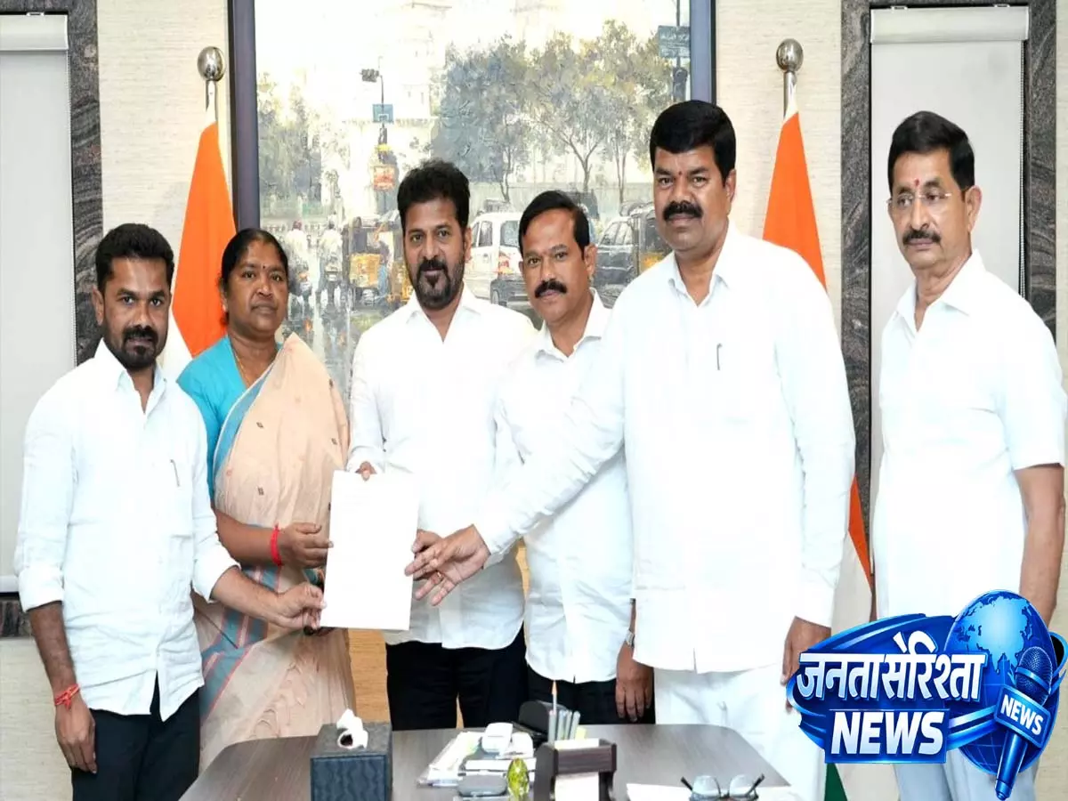 एजेंसी क्षेत्रों के विकास में तेजी लाएंगे: Telangana CM एजेंसी क्षेत्रों के विकास में तेजी लाएंगे: Telangana CM