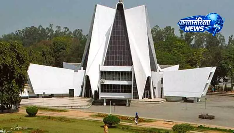 Patiala University में नकली डिग्री का खुलासा Patiala University में नकली डिग्री का खुलासा