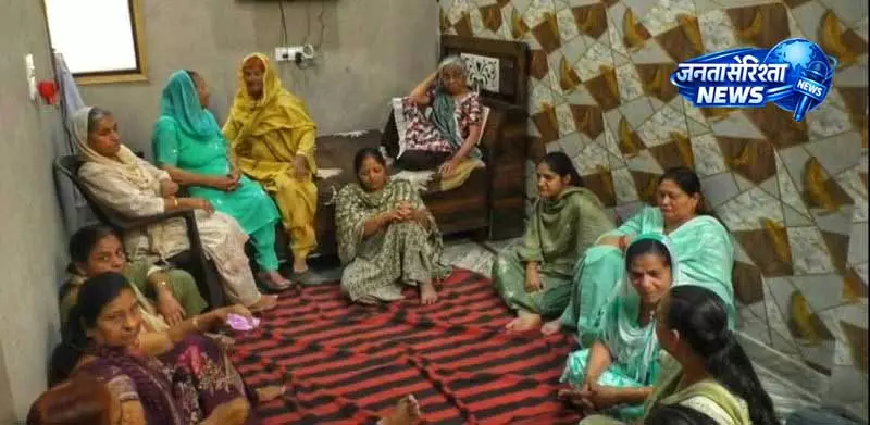 Punjab: नाव दुर्घटना में 15 लोगों की जान गई Punjab: नाव दुर्घटना में 15 लोगों की जान गई