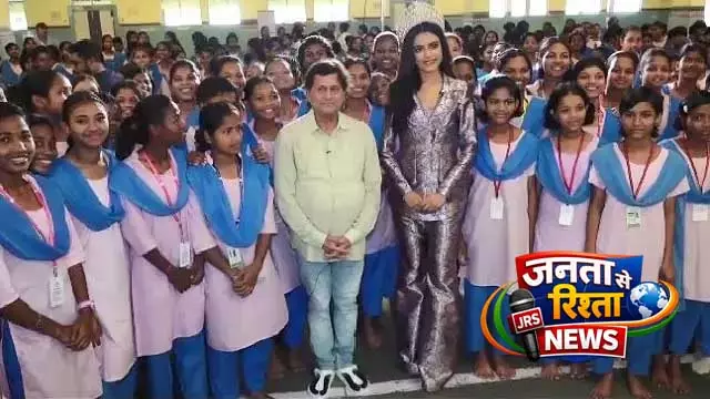 KISS ने बड़े उत्साह और खुशी के साथ नारी शक्ति वंदन उत्सव मनाया KISS ने बड़े उत्साह और खुशी के साथ नारी शक्ति वंदन उत्सव मनाया