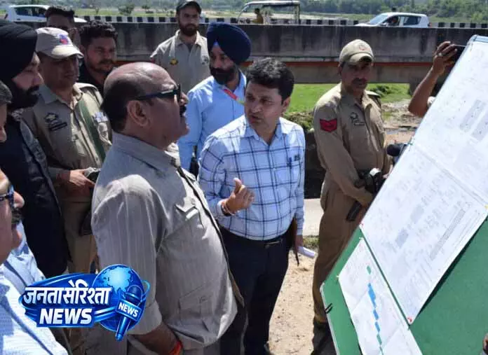 Deputy CM ने पुल परियोजना का किया निरीक्षण Deputy CM ने पुल परियोजना का किया निरीक्षण