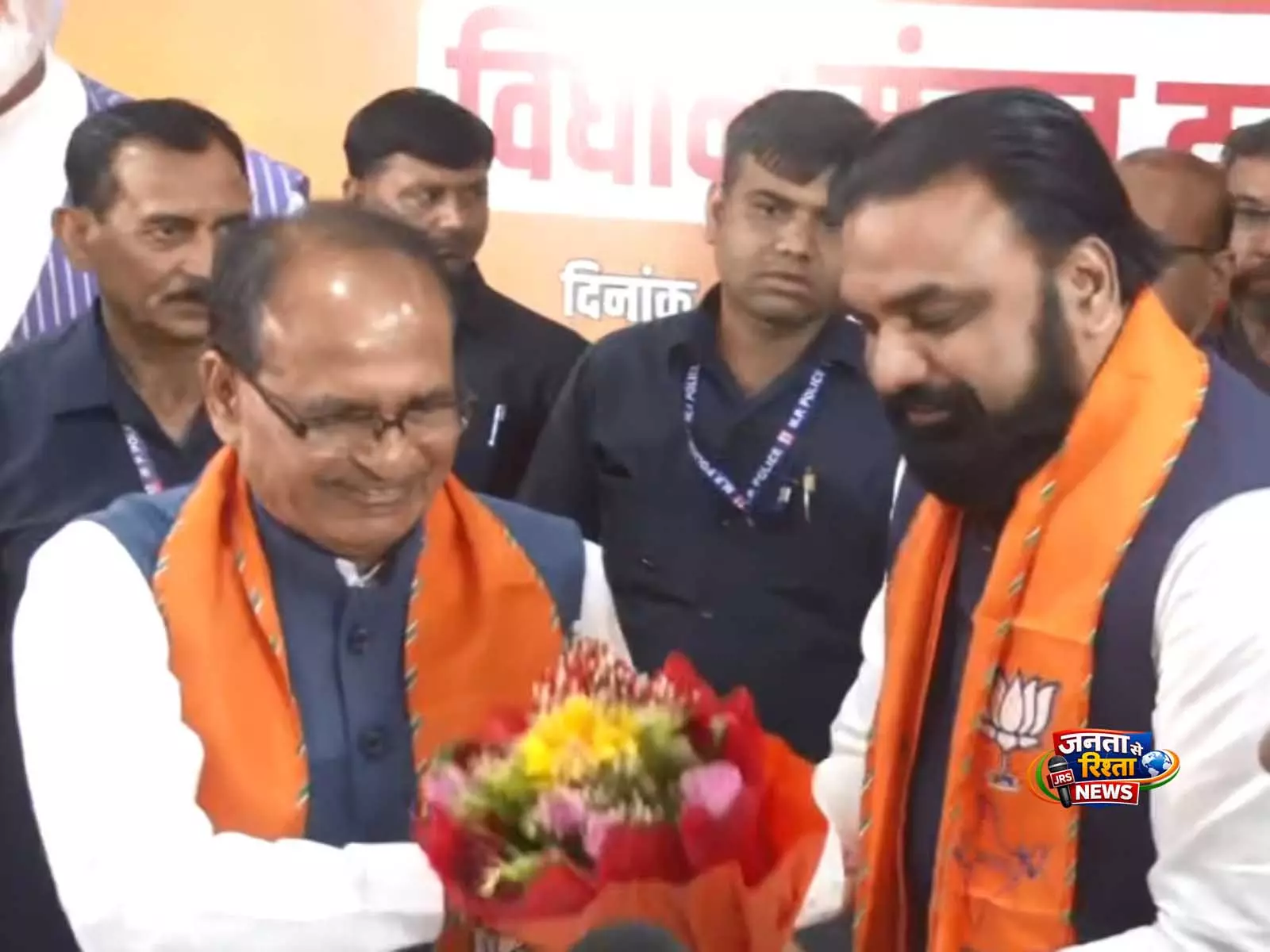 Shivraj Singh Chouhan ने सम्राट चौधरी को दी बधाई Shivraj Singh Chouhan ने सम्राट चौधरी को दी बधाई