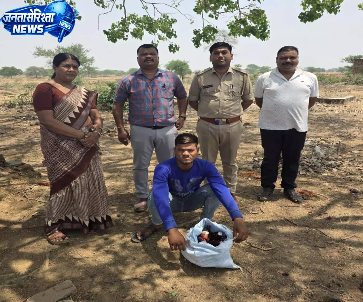 आबकारी विभाग की बड़ी कार्रवाई, 57 हजार की अवैध देशी शराब और बाइक जब्त आबकारी विभाग की बड़ी कार्रवाई, 57 हजार की अवैध देशी शराब और बाइक जब्त