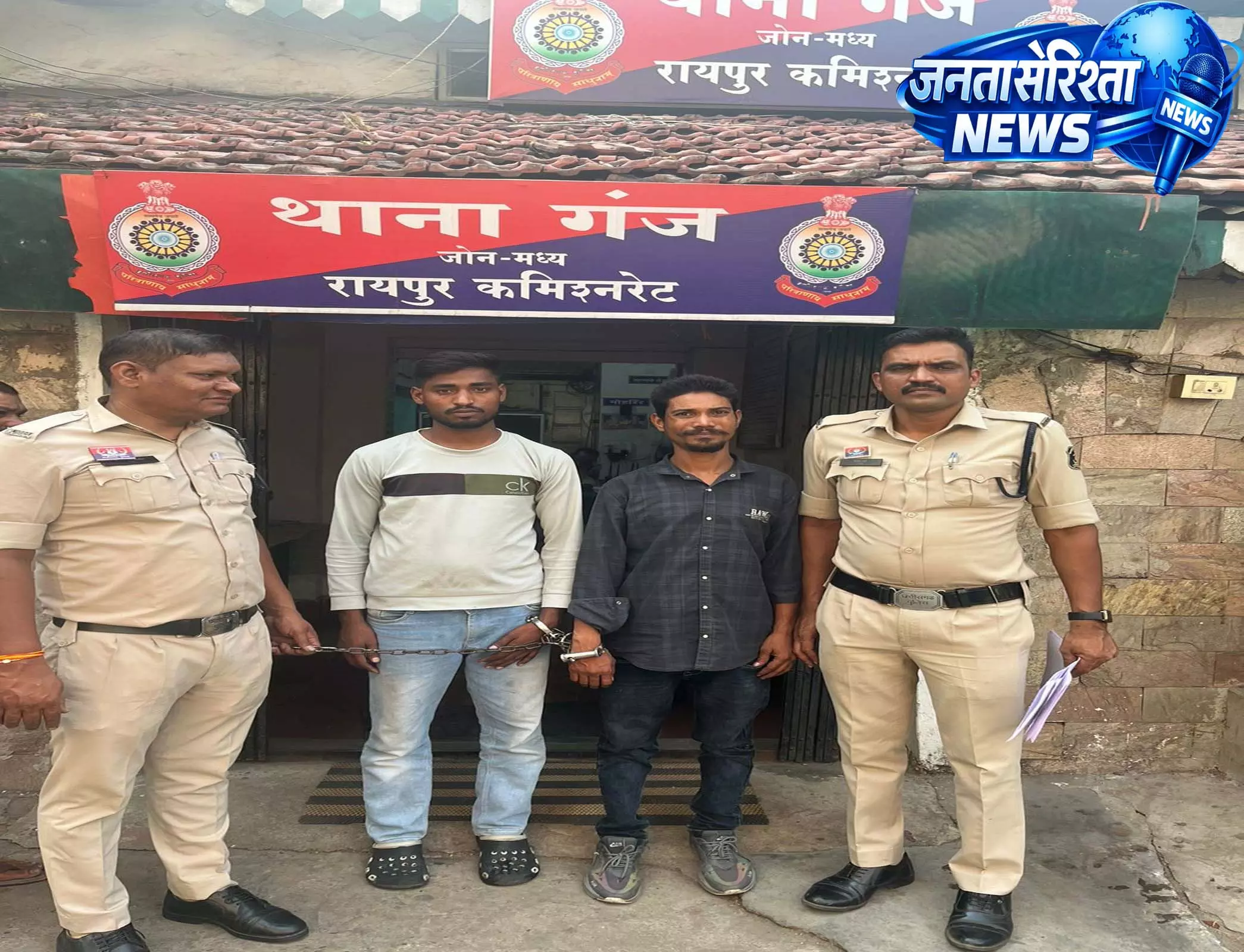 जप्त वाहन पुलिस कस्टडी से चोरी, मालिक और चालक गिरफ्तार जप्त वाहन पुलिस कस्टडी से चोरी, मालिक और चालक गिरफ्तार