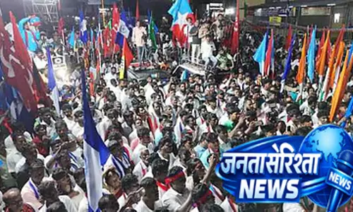 विजय ने अल्पसंख्यक वोटों को DMK में जाने से रोकने के लिए पार्टी शुरू की: थोल. थिरुमावलवन विजय ने अल्पसंख्यक वोटों को DMK में जाने से रोकने के लिए पार्टी शुरू की: थोल. थिरुमावलवन