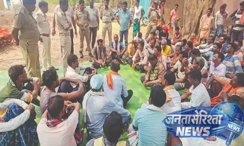 Odisha : धर्मांतरण विवाद के कारण नबरंगपुर में अंतिम संस्कार 30 घंटे तक रुका रहा Odisha : धर्मांतरण विवाद के कारण नबरंगपुर में अंतिम संस्कार 30 घंटे तक रुका रहा