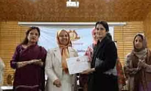 SRINAGAR KU Law स्टूडेंट्स ने महिला आरक्षण पर लाइव सेमिनार में भाग लिया