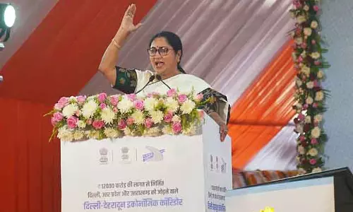 Delhi-देहरादून एक्सप्रेसवे से कैपिटल इंफ्रास्ट्रक्चर को नई गति मिलेगी: सीएम Delhi-देहरादून एक्सप्रेसवे से कैपिटल इंफ्रास्ट्रक्चर को नई गति मिलेगी: सीएम