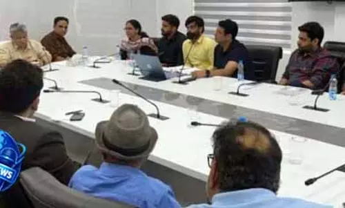 Jammu: परिवहन विभाग में पारदर्शिता बढ़ाने पर चर्चा Jammu: परिवहन विभाग में पारदर्शिता बढ़ाने पर चर्चा