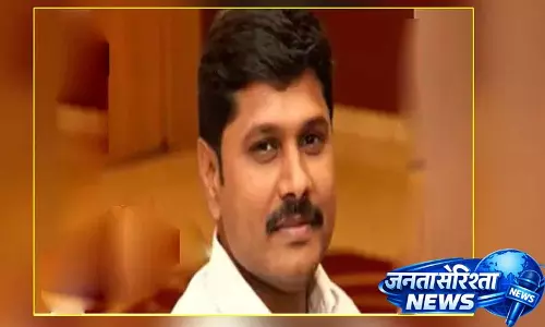 चंद्रबाबू, वाईएस जगन को टारगेट करने वाले पोस्ट पर पूर्व CPRO हिरासत में चंद्रबाबू, वाईएस जगन को टारगेट करने वाले पोस्ट पर पूर्व CPRO हिरासत में