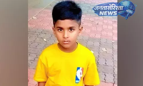 Kerala : दूसरी क्लास के इरविन ने कुत्ते के हमले से अपने दोस्त को बचाया Kerala : दूसरी क्लास के इरविन ने कुत्ते के हमले से अपने दोस्त को बचाया