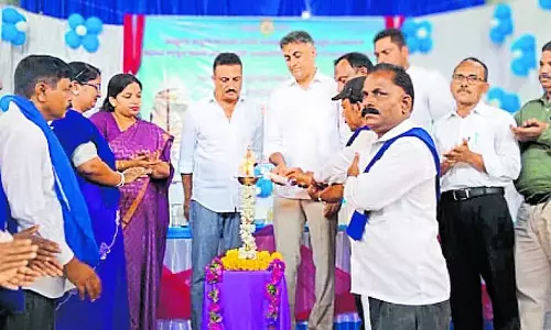 आरक्षण का विरोध करने वालों को संविधान समझना चाहिए: Ponnanna आरक्षण का विरोध करने वालों को संविधान समझना चाहिए: Ponnanna