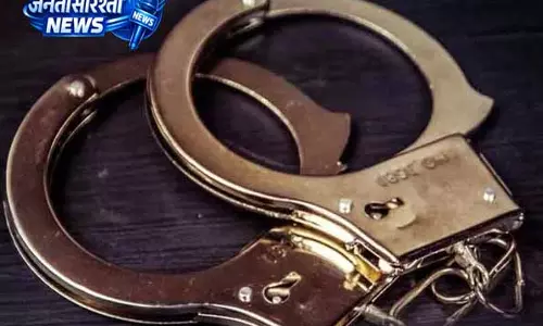 ORR पर पीडीएस चावल तस्करी का भंडाफोड़ ORR पर पीडीएस चावल तस्करी का भंडाफोड़
