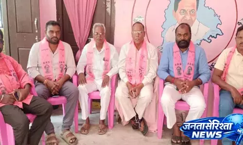 IKP centers पर धान की खरीद शुरू होनी चाहिए: थाटिकोंडा सीथैया