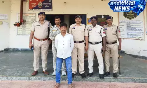 CG में बड़ी कार्रवाई: नशीली कफ सिरप का मुख्य सप्लायर ओडिशा से गिरफ्तार