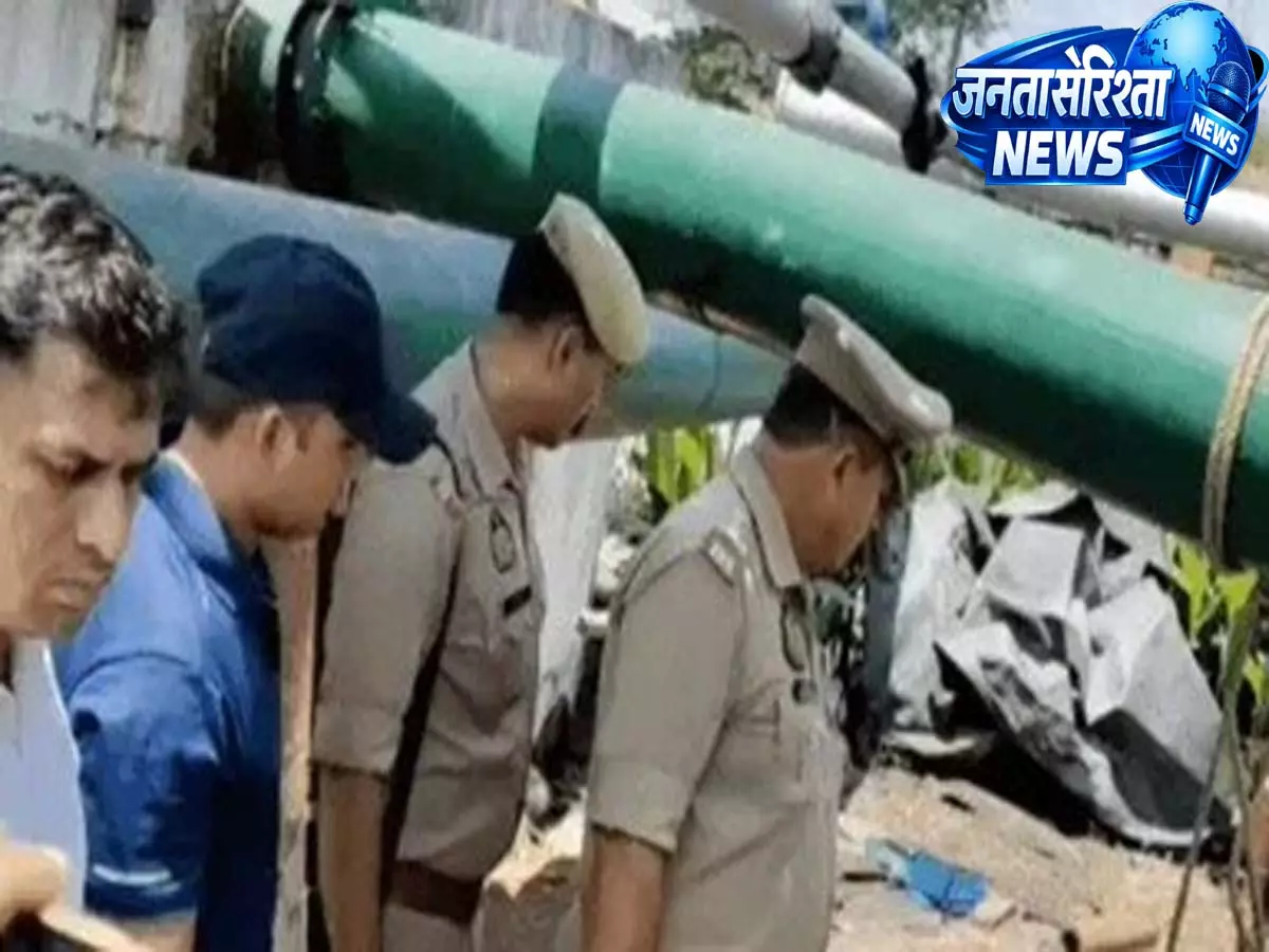 Baghpat Tragedy: शुगर मिल में गैस लीक होने से 1 की मौत, 3 घायल Baghpat Tragedy: शुगर मिल में गैस लीक होने से 1 की मौत, 3 घायल