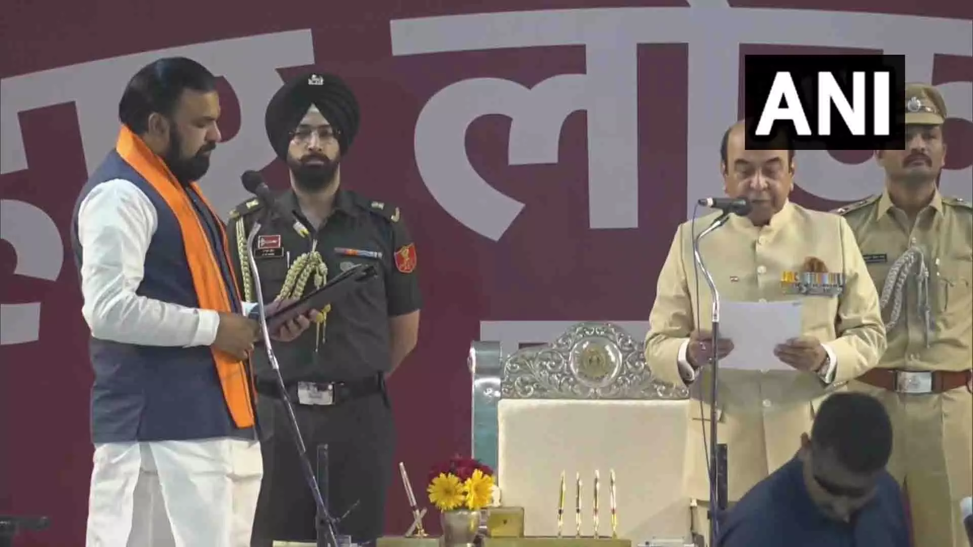 सम्राट चौधरी ने ली बिहार मुख्यमंत्री पद की शपथ, नीतीश के बाद बिहार में सम्राट युग सम्राट चौधरी ने ली बिहार मुख्यमंत्री पद की शपथ, नीतीश के बाद बिहार में सम्राट युग