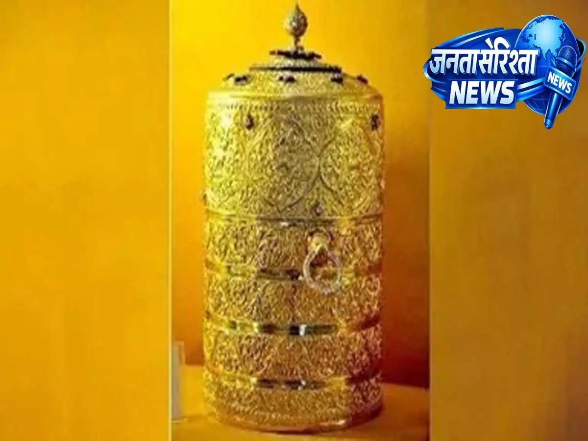 Hyderabad: 50 करोड़ रुपये के निज़ाम-कालीन आभूषण घोटाले में 2 लोगों पर मामला दर्ज Hyderabad: 50 करोड़ रुपये के निज़ाम-कालीन आभूषण घोटाले में 2 लोगों पर मामला दर्ज