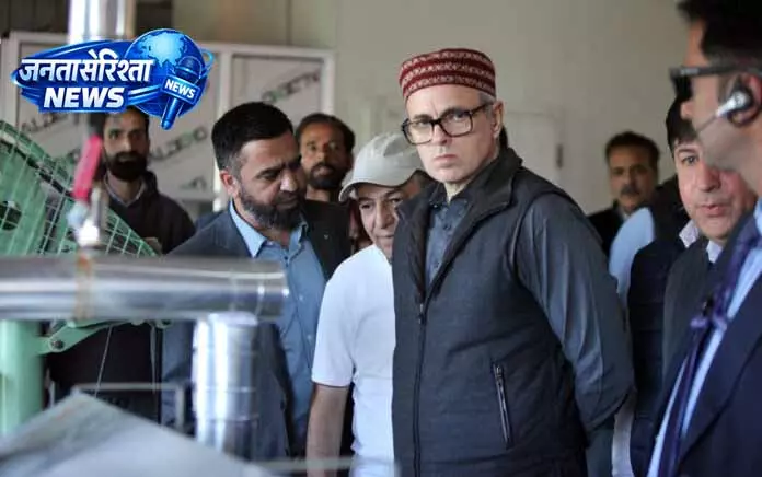 Kashmir: मुख्यमंत्री ने किया 4.30 करोड़ की परियोजना शुरू Kashmir: मुख्यमंत्री ने किया 4.30 करोड़ की परियोजना शुरू