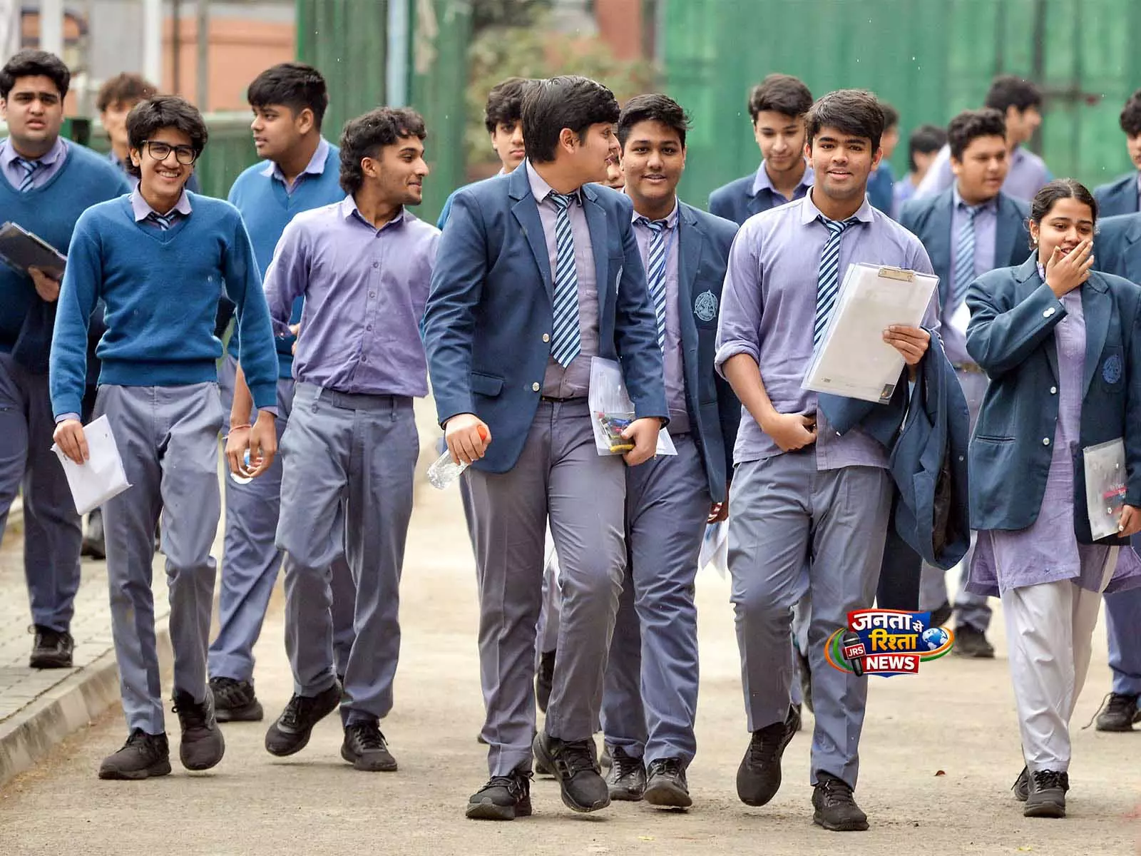 CBSE कक्षा 10 के परिणाम 2026 घोषित; कुल राष्ट्रीय पास प्रतिशत बढ़कर 93.70% हुआ CBSE कक्षा 10 के परिणाम 2026 घोषित; कुल राष्ट्रीय पास प्रतिशत बढ़कर 93.70% हुआ