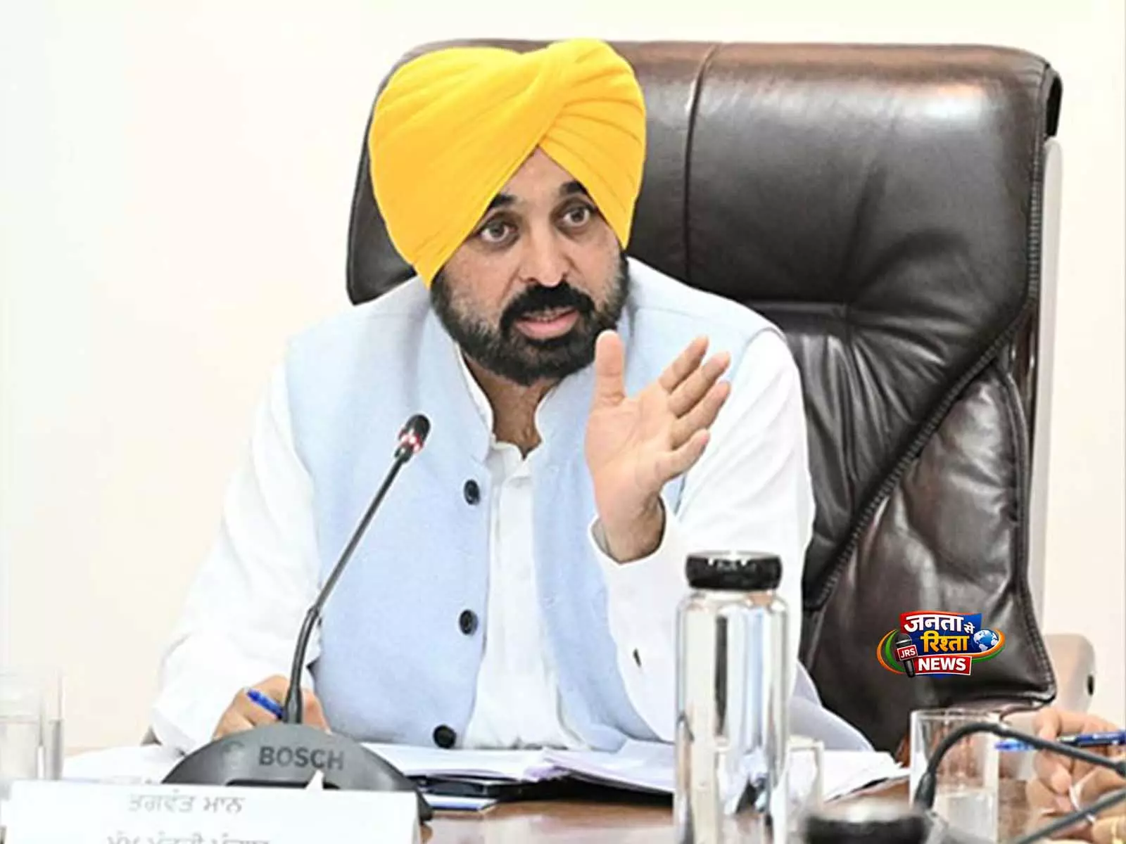 CM भगवंत मान ने की AAP के अशोक मित्तल के ठिकानों पर ED की छापेमारी की निंदा CM भगवंत मान ने की AAP के अशोक मित्तल के ठिकानों पर ED की छापेमारी की निंदा