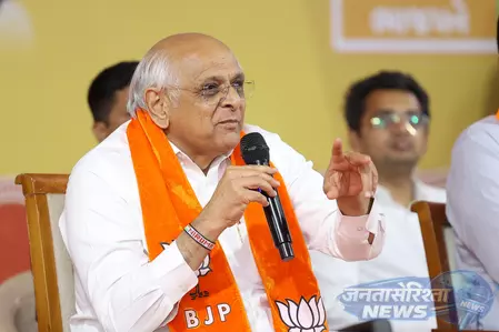 नर्मदा नहर का पानी अब मेहसाणा के खेतों तक, मुख्यमंत्री भूपेंद्र पटेल ने बताया विकास का नया अध्याय नर्मदा नहर का पानी अब मेहसाणा के खेतों तक, मुख्यमंत्री भूपेंद्र पटेल ने बताया विकास का नया अध्याय