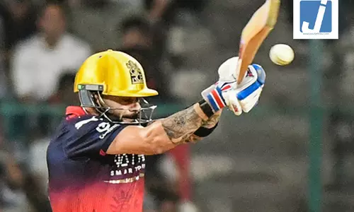 IPL 2026: आरसीबी अंकतालिका में नंबर वन बनी, विराट कोहली का ऑरेंज कैप पर कब्जा IPL 2026: आरसीबी अंकतालिका में नंबर वन बनी, विराट कोहली का ऑरेंज कैप पर कब्जा