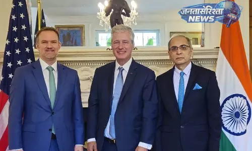 India-US ट्रेड बातचीत तेज, क्वात्रा ने अमेरिकी अधिकारियों से की मुलाकात India-US ट्रेड बातचीत तेज, क्वात्रा ने अमेरिकी अधिकारियों से की मुलाकात