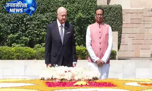 Austrian चांसलर स्टॉकर ने गांधीजी को श्रद्धांजलि दी, पत्नी भी साथ रहीं