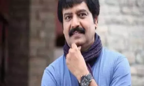 अभिनेता विवेक की पुण्यतिथि: सिनेमा का वो सितारा जिसने दिया हरा संदेश, पर्दे पर हंसाने के साथ समाज को दिखाया आईना अभिनेता विवेक की पुण्यतिथि: सिनेमा का वो सितारा जिसने दिया हरा संदेश, पर्दे पर हंसाने के साथ समाज को दिखाया आईना