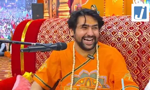 अब विदेशों से भी चंदा ले सकेगी धीरेंद्र शास्त्री की संस्था, गृह मंत्रालय ने दी मंजूरी