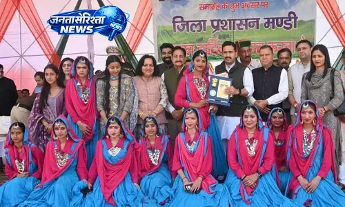 हिमाचल में विकास की नई दिशा, PWD मंत्री ने गिनाईं उपलब्धियां हिमाचल में विकास की नई दिशा, PWD मंत्री ने गिनाईं उपलब्धियां