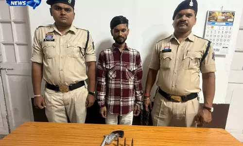 गुढ़ियारी में देशी कट्टा और जिंदा कारतूस के साथ युवक गिरफ्तार