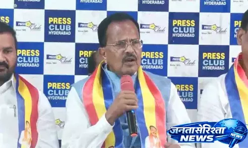 Mothkupally Narsimhulu ने क्लासिफिकेशन के बाद की मीटिंग्स पर CM रेवंत रेड्डी से सवाल किए