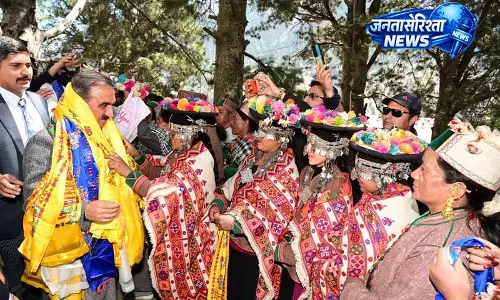 Himachal: सीएम ने कल्याणकारी योजनाओं के विस्तार की घोषणा की Himachal: सीएम ने कल्याणकारी योजनाओं के विस्तार की घोषणा की