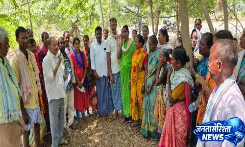 Telangana में कृषि मज़दूरों ने दो बार फ़ोटो लेने का सिस्टम खत्म करने की मांग की, 21 तारीख से धरना देंगे