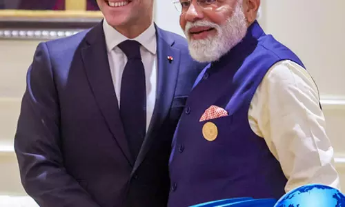 प्रधानमंत्री मोदी को मित्र मैक्रों ने किया फोन, पश्चिम एशिया के हालात और होमुर्ज पर की बात