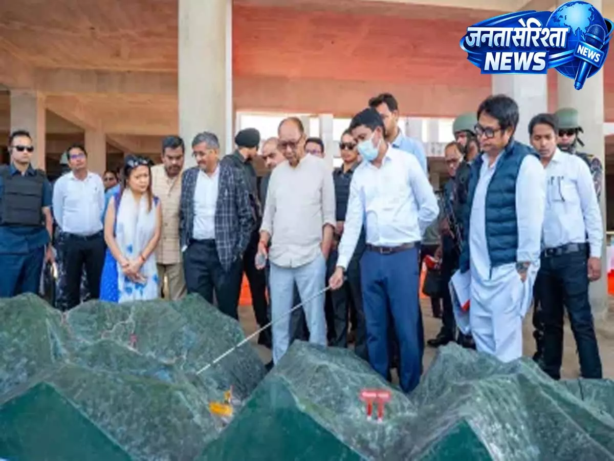 Manipur CM ने इंफाल रेलवे स्टेशन के निर्माण का निरीक्षण किया Manipur CM ने इंफाल रेलवे स्टेशन के निर्माण का निरीक्षण किया