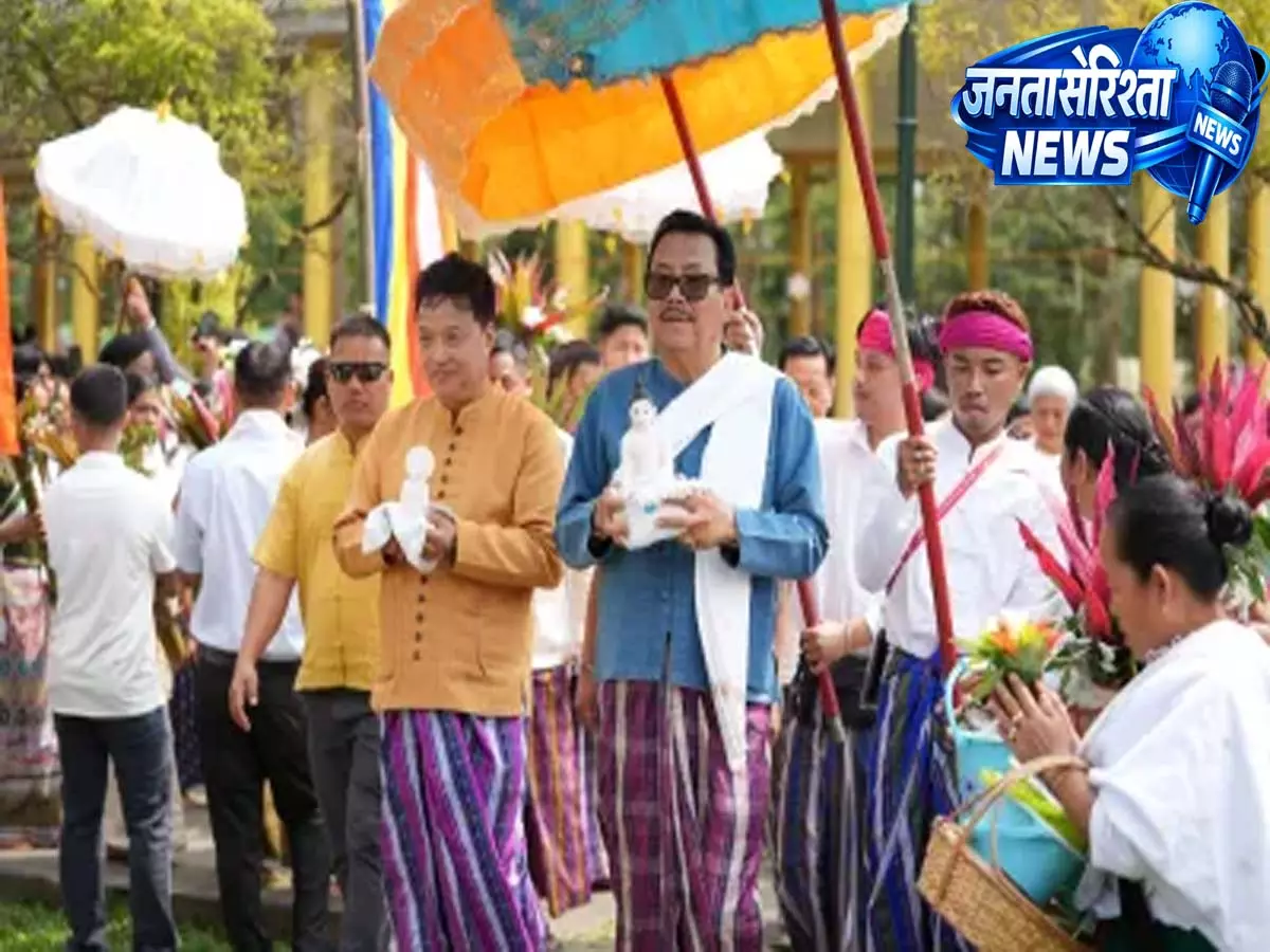 Arunachal: नामसाई गोल्डन पैगोडा में महा संगकेन के लिए हज़ारों लोग आए Arunachal: नामसाई गोल्डन पैगोडा में महा संगकेन के लिए हज़ारों लोग आए