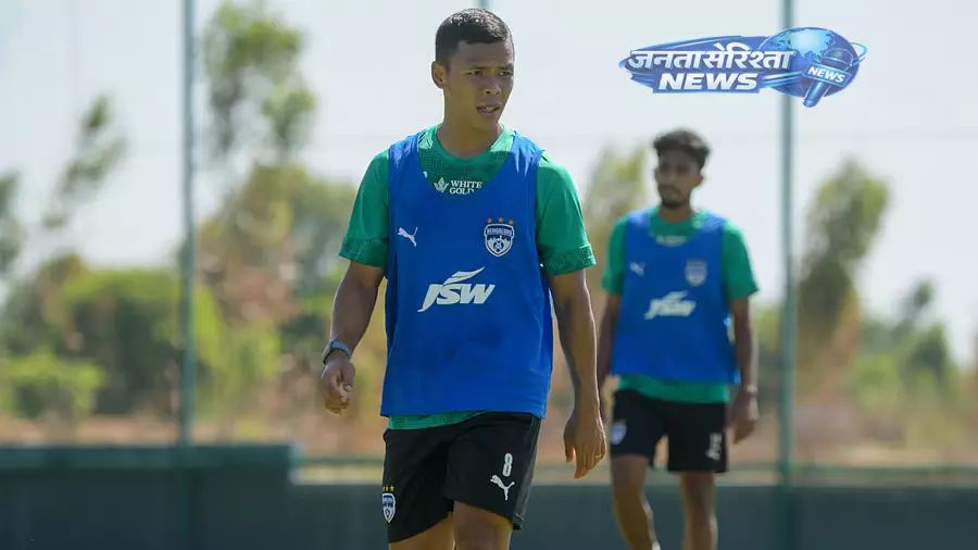 ISL: बेंगलुरु FC के सामने ईस्ट बंगाल की कड़ी चुनौती ISL: बेंगलुरु FC के सामने ईस्ट बंगाल की कड़ी चुनौती