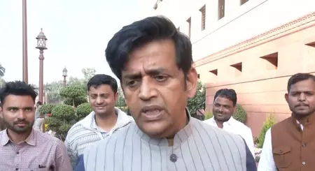 भाजपा नेताओं का विपक्ष पर तंज, कहा-27 साल तक महिलाओं को रोका, अब भी अड़ंगा डाल रहा विपक्ष भाजपा नेताओं का विपक्ष पर तंज, कहा-27 साल तक महिलाओं को रोका, अब भी अड़ंगा डाल रहा विपक्ष