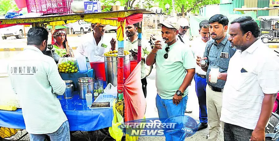 Kalaburagi में भीषण गर्मी, लू की चेतावनी जारी Kalaburagi में भीषण गर्मी, लू की चेतावनी जारी