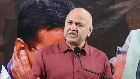 आधी आबादी को संसद में अधिकारपूर्वक प्रतिनिधित्व मिलना चाहिए: मनीष सिसोदिया आधी आबादी को संसद में अधिकारपूर्वक प्रतिनिधित्व मिलना चाहिए: मनीष सिसोदिया