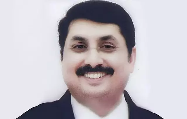 Karnataka : योगेश गौड़ा मर्डर केस में फैसला आने से पहले ही जज संतोष गजना भट का ट्रांसफर Karnataka : योगेश गौड़ा मर्डर केस में फैसला आने से पहले ही जज संतोष गजना भट का ट्रांसफर