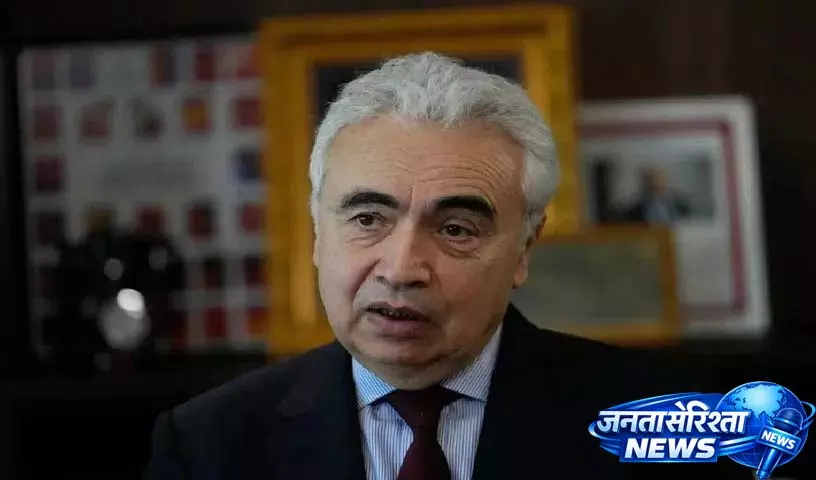 IEA चीफ फतिह बिरोल ने कहा कि यूरोप के पास सिर्फ छह हफ्तों के लिए जेट फ्यूल IEA चीफ फतिह बिरोल ने कहा कि यूरोप के पास सिर्फ छह हफ्तों के लिए जेट फ्यूल
